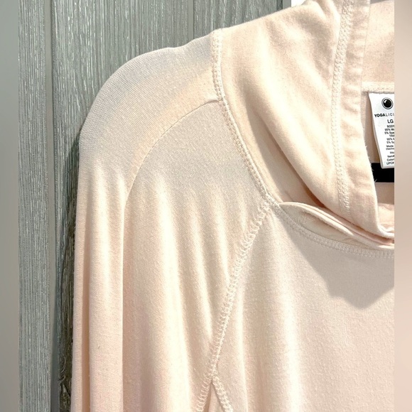 003. Yogalicious Relaxed Cross Neck Light Pink Sweatshirt Women's L - Picture 4 of 12